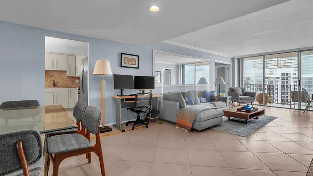 1801 S Flagler Unit 1804 photo 23