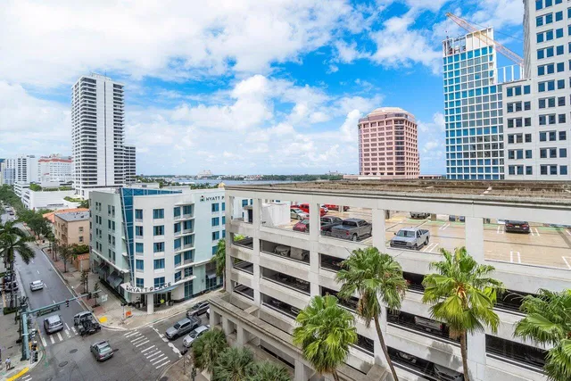 One City Plaza Unit 609 photo 28