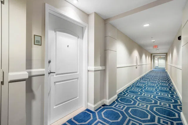 One City Plaza Unit 609 photo 29