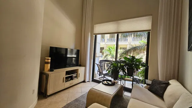One City Plaza Unit 232 photo 13
