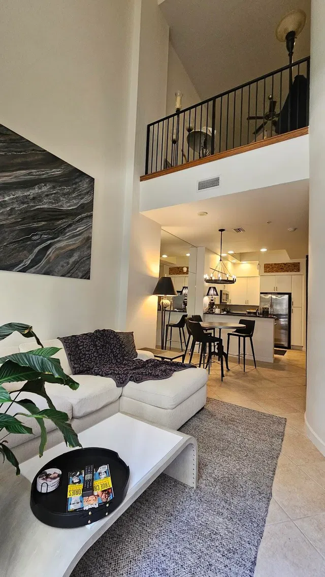 One City Plaza Unit 232 photo 17