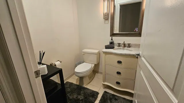 One City Plaza Unit 232 photo 19