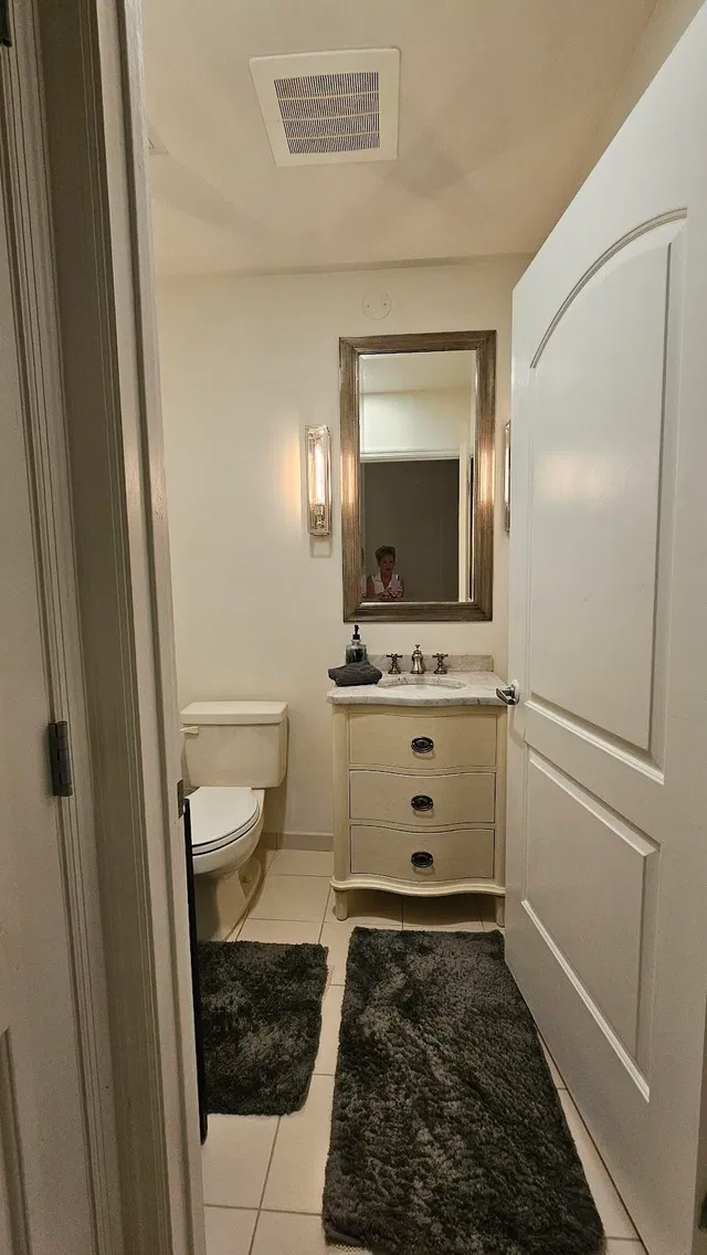 One City Plaza Unit 232 photo 20