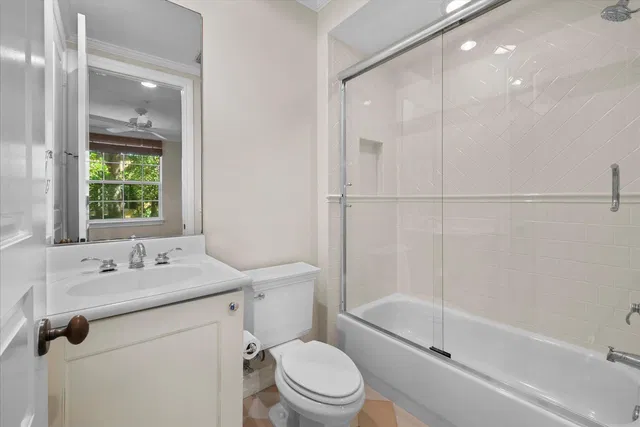 Magnolia Court Residence photo 16
