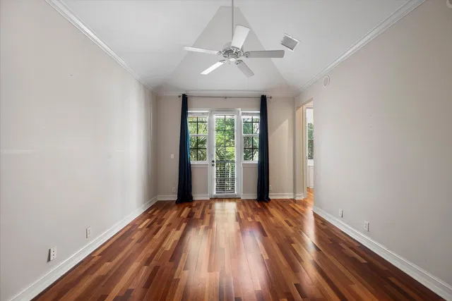 Magnolia Court Residence photo 28