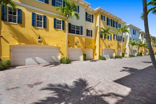 Magnolia Court Residence photo 38