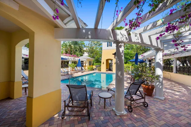 Magnolia Court Residence photo 40