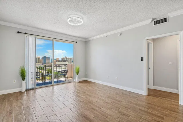 The Montecito Unit 1208 photo 12