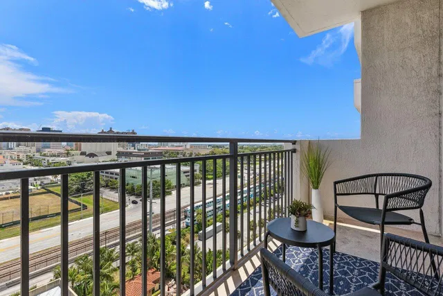 The Montecito Unit 1208 photo 21