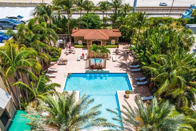 The Montecito Unit 1208 photo 40