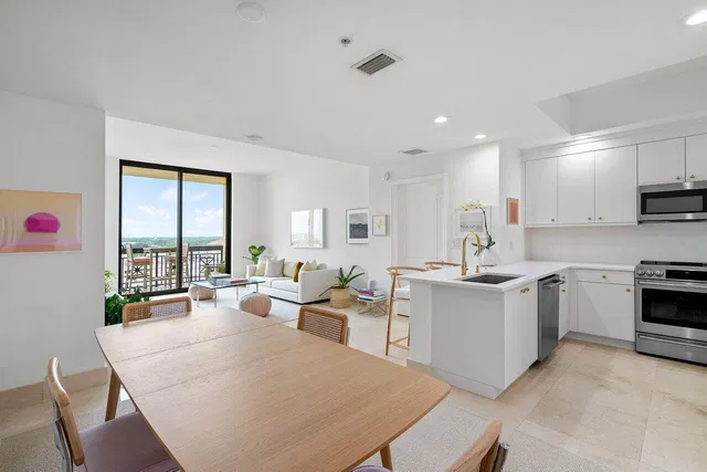 One City Plaza Unit 1001 photo 8