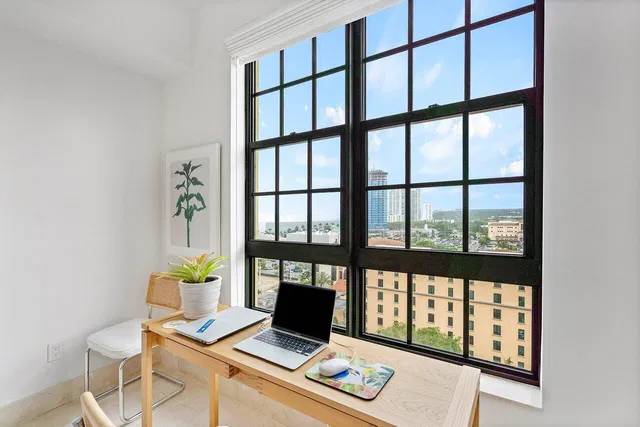 One City Plaza Unit 1001 photo 22