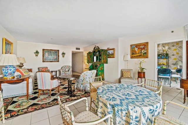 The Plaza of The Palm Beaches Unit 8g photo 11