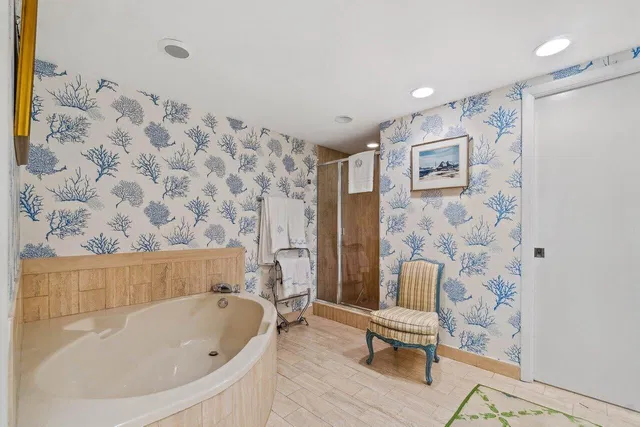 The Plaza of The Palm Beaches Unit 8g photo 19