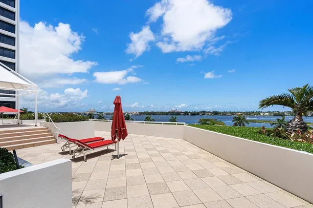 The Plaza of The Palm Beaches Unit 8g photo 27