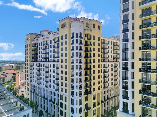 One City Plaza Unit 433 photo 30
