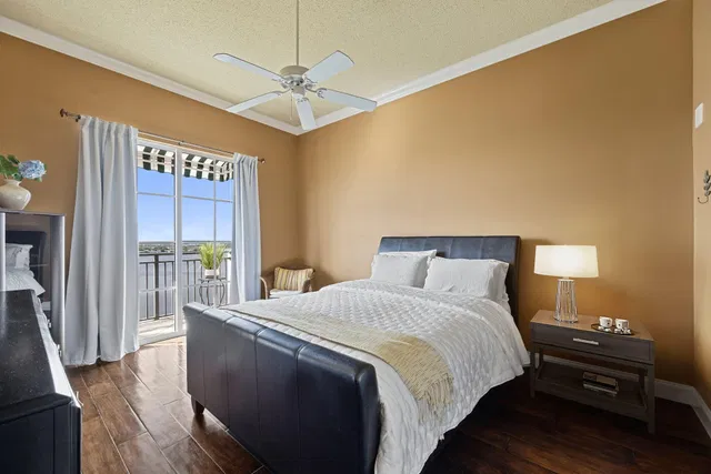 The Montecito Unit Lp13 photo 17