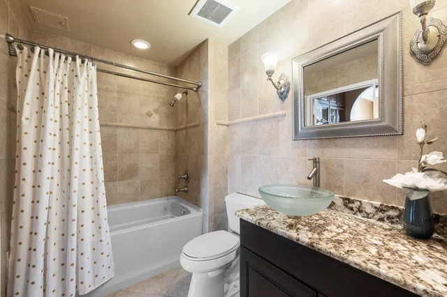The Montecito Unit Lp13 photo 20