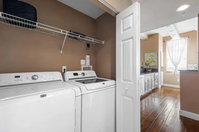The Montecito Unit Lp13 photo 21