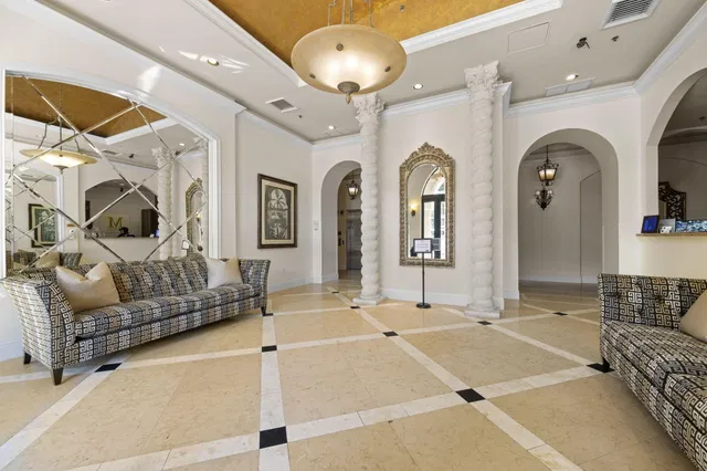 The Montecito Unit Lp13 photo 32