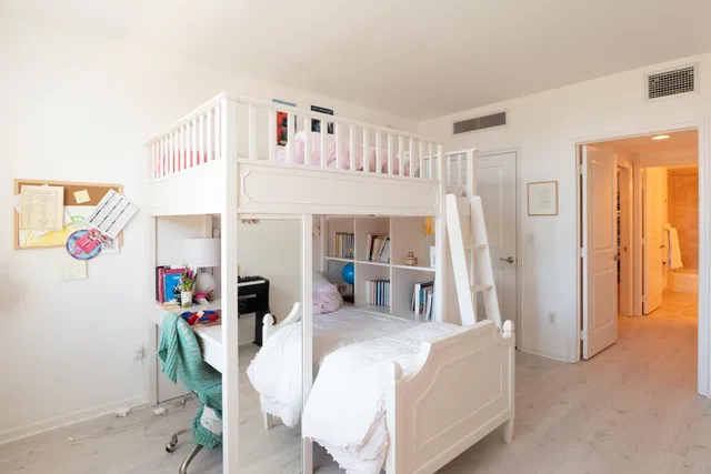 The Metropolitan Unit 411 photo 21