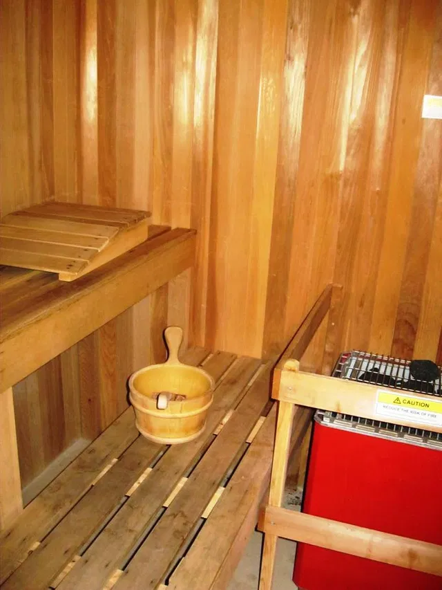 610 Clematis Unit 415 photo 26