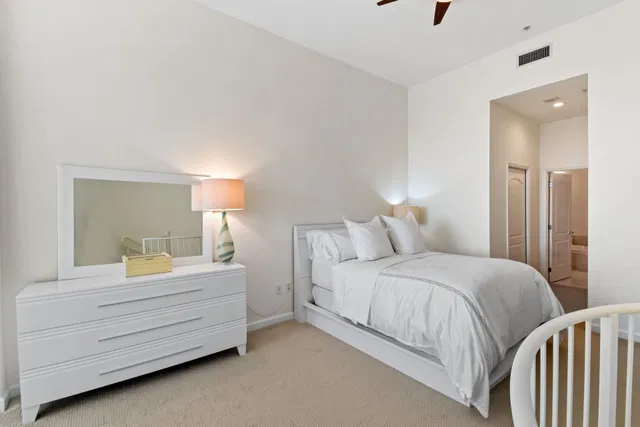 One City Plaza Unit 412 photo 13