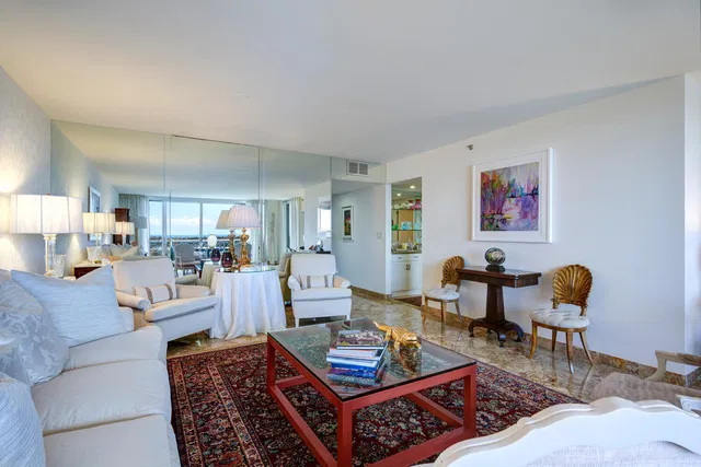 The Plaza of The Palm Beaches Unit 10c photo 3