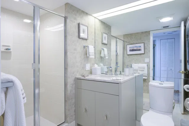 The Plaza of The Palm Beaches Unit 10c photo 13