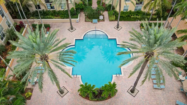 Courtyards in Cityplace Unit 512 photo 13