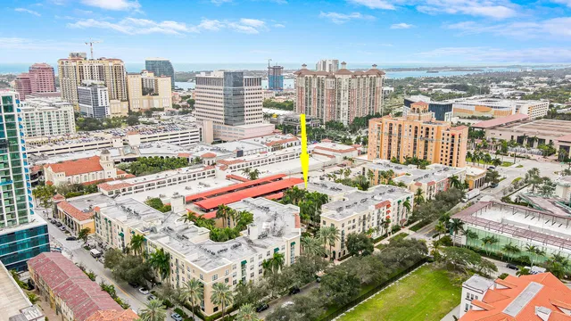 Courtyards in Cityplace Unit 512 photo 16