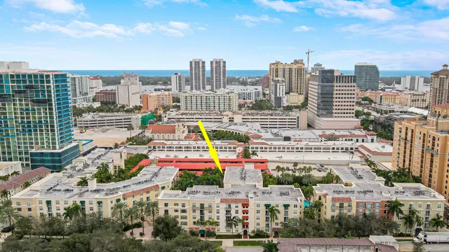 Courtyards in Cityplace Unit 512 photo 18