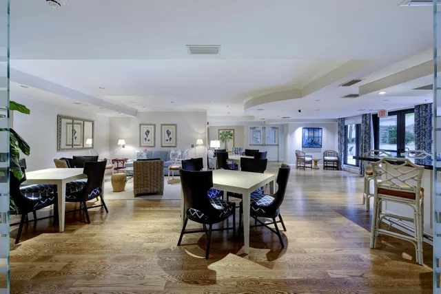 One City Plaza Unit 1606 photo 14
