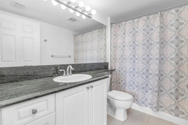The Tower Condominium at Cityplace Unit 609 photo 17
