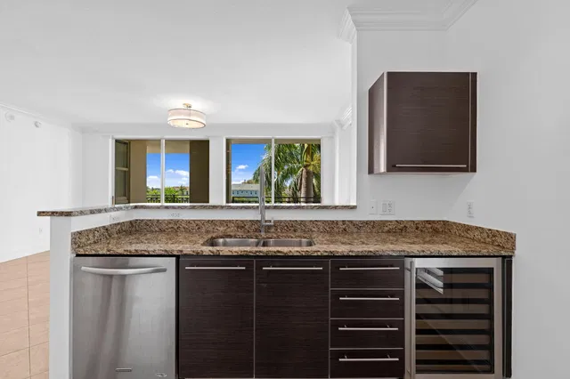 CityPlace South Tower Unit 322 photo 12