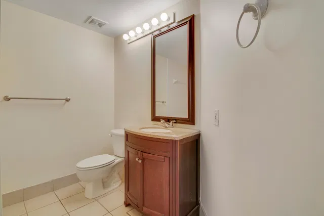 Courtyards in Cityplace Unit 405 photo 16