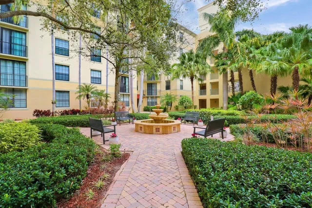 Courtyards in Cityplace Unit 405 photo 24