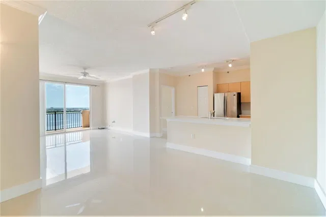 The Montecito Unit 1109 photo 4