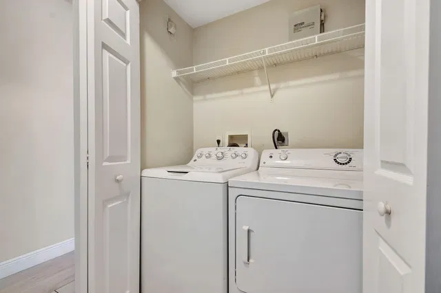 Courtyards in Cityplace Unit 205 photo 16