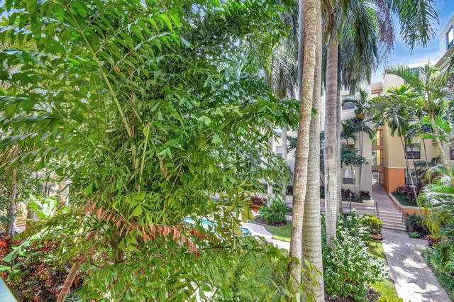 Courtyards in Cityplace Unit 205 photo 18