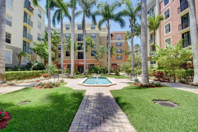Courtyards in Cityplace Unit 205 photo 21