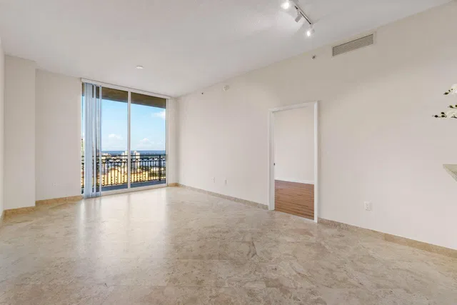 CityPlace South Tower Unit Mph-17 photo 5