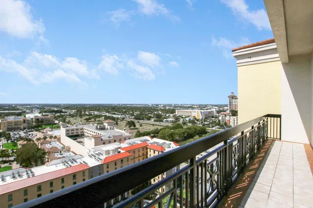 One City Plaza Unit 1602 photo 14