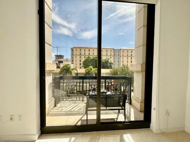 One City Plaza Unit 204 photo 11