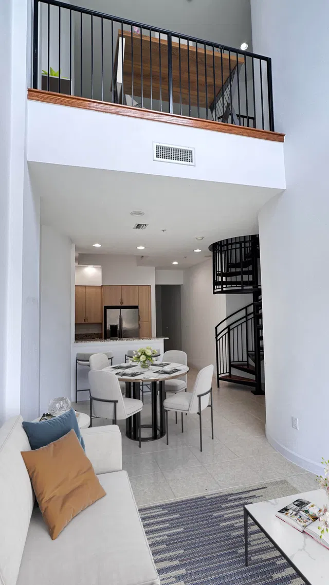 One City Plaza Unit 204 photo 12