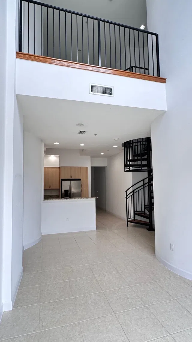 One City Plaza Unit 204 photo 13