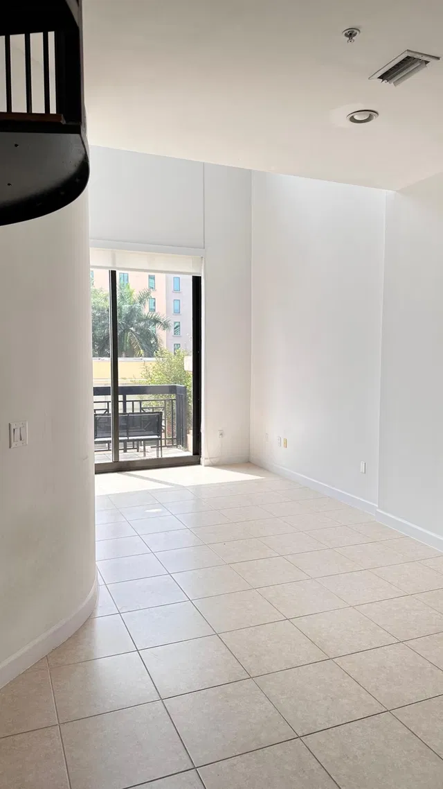 One City Plaza Unit 204 photo 17
