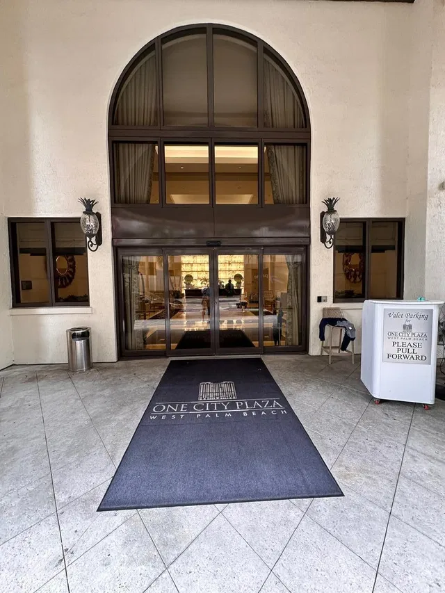 One City Plaza Unit 204 photo 48