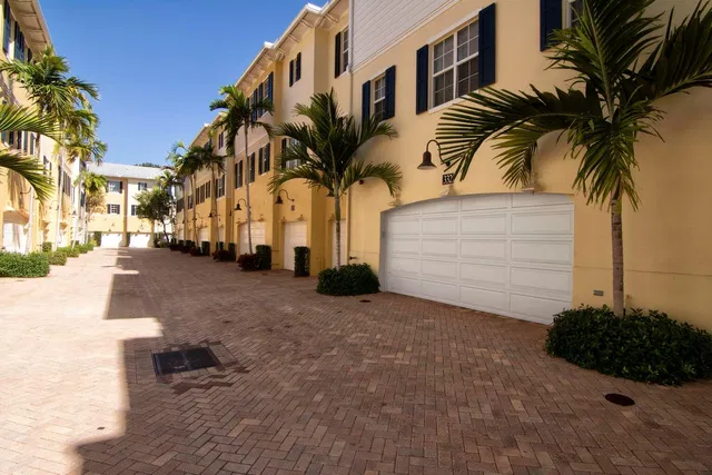 Magnolia Court Residence photo 14