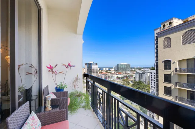 One City Plaza Unit 1621 photo 20
